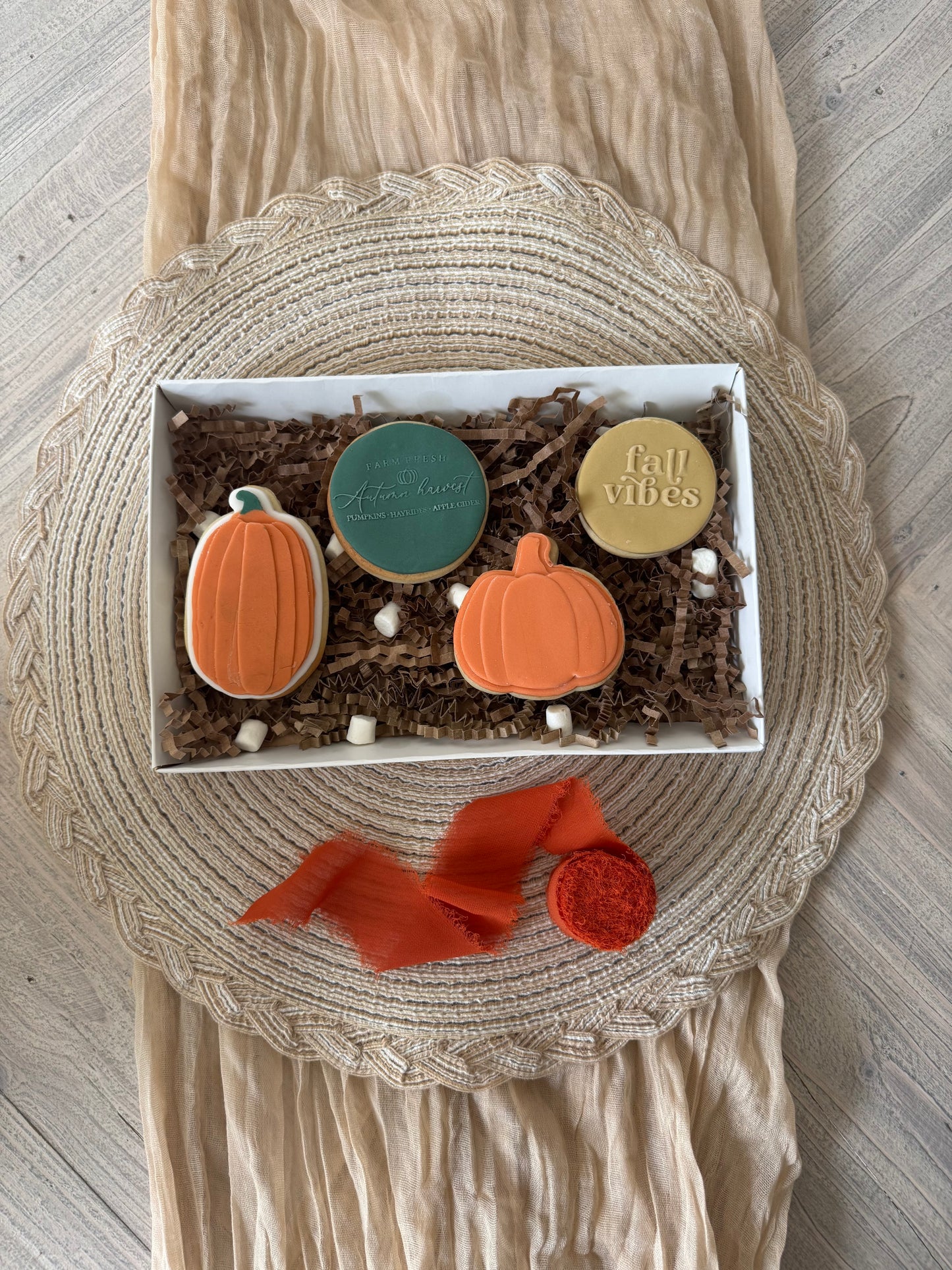 HOD Autumn 2 - 4 cookie box
