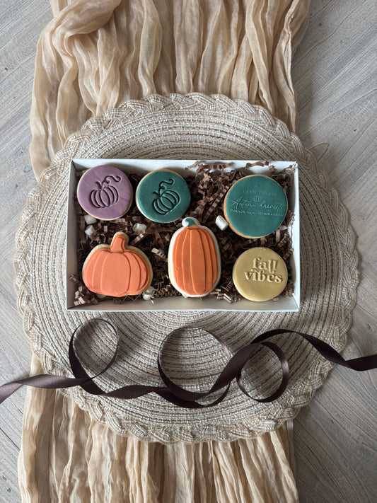 HOD Autumn 2 - 6 cookie box