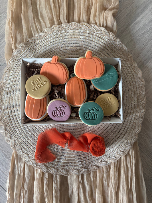 HOD Autumn 2 - 9 cookie box